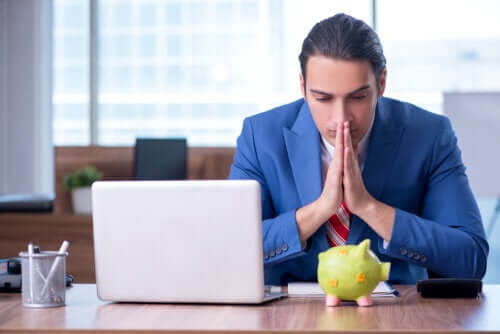 How Does Money Affect Mental Health?