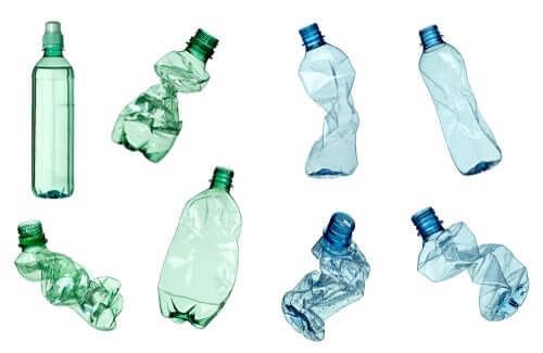Plast flasker.