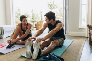 Isotonic and Isometric Exercises: The Differences and Benefits