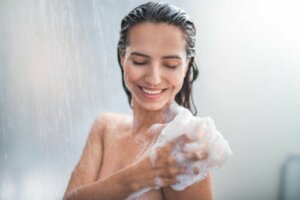 Why is it Good to Take a Hot Bath before Bed?