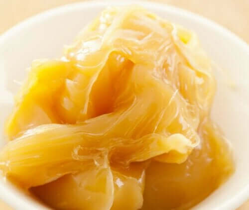 Lanolin Wax: Uses and Recommendations