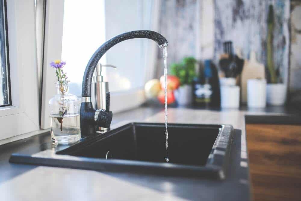 A running sink