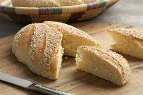 Moroccan Bread: A Step-by-Step Recipe