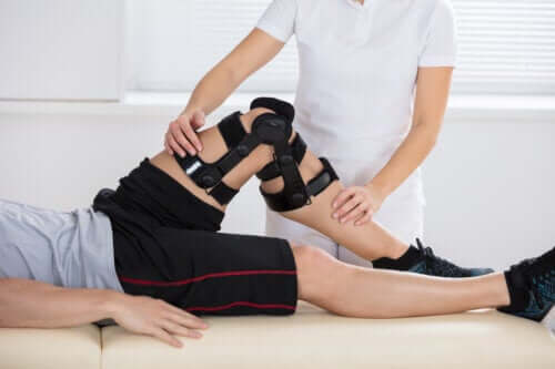 What Causes a Posterior Cruciate Ligament Injury?