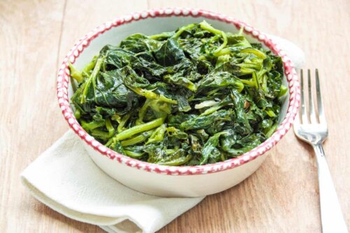 A bowl of turnip greens.