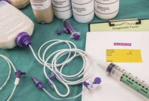 Artificial Nutrition and Hydration: Benefits and Risks