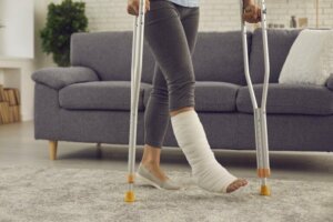 Fiberglass or Plaster Casts: Which Is Better?