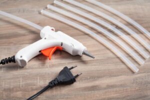 How to Remove Silicone From Clothing