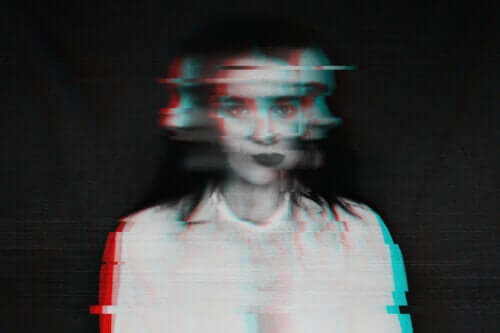 10 Types of Hallucinations: Characteristics and Possible Causes