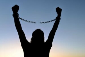5 Tips for Practicing Emotional Detachment