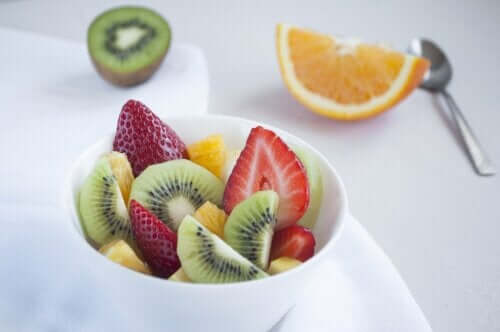 What are the Fruits with the Fewest Carbohydrates?
