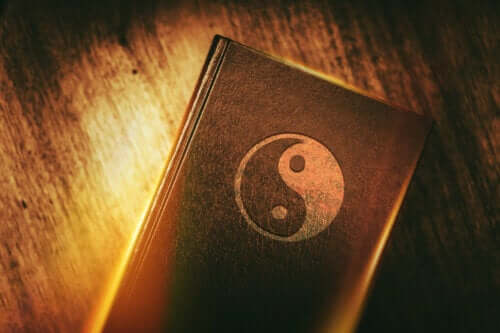 Origin, Characteristics and Principles of Taoism