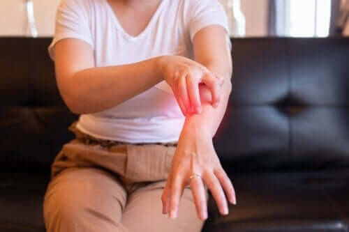 Characteristics of Delusional Parasitosis and Treatment