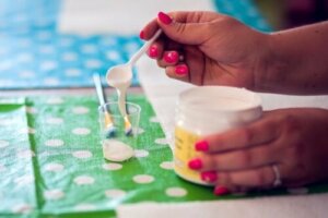 Mod Podge: How to Use It