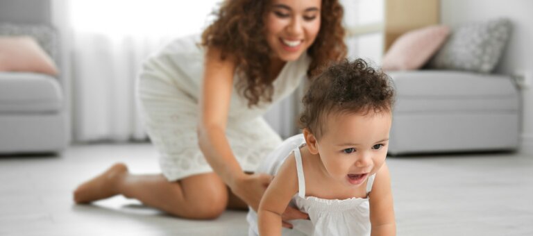 The Importance of Crawling for your Baby's Development