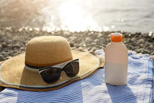 Keys to Protecting Yourself from UV Rays