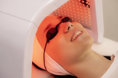LED Phototherapy: Uses, Benefits and Care
