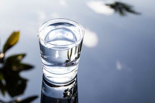 How to Make Alkaline Water and its Benefits