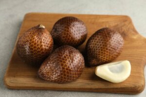 Salak or Snake Fruit: Characteristics and Benefits
