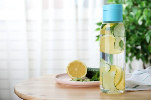 Reasons Why You Should Drink Cucumber and Lemon Water
