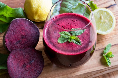 The 4 Best Low-calorie Juices for Weight Loss
