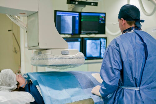 What is Cardiac Catheterization For and How is it Performed?
