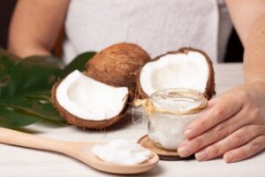 Can Lauric Acid Be Used to Treat Acne?