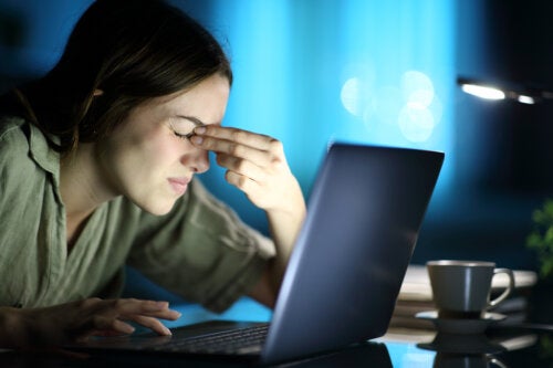 What is Cyber Dizziness and Why Does it Occur?