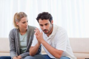 Why Do we Find it Difficult to Maintain Eye Contact When Speaking?