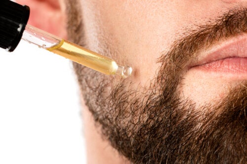 A Natural Homemade Balm to Stimulate Beard Growth