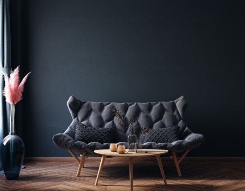 7 Ideas for Decorating a Living Room with Dark Furniture