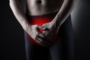 Short Frenulum on the Glans Penis: Symptoms, Care and Treatment
