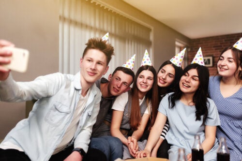 10 Ideas and Tips for Celebrating Teen Birthdays