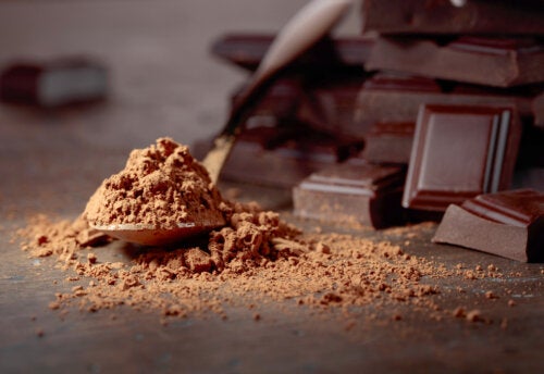 Does Cocoa Help Lower Cholesterol? This Is What Science Says