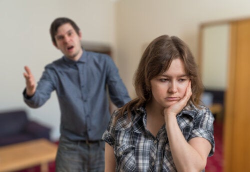Bullying Within the Family: How to Recognize and Deal With It