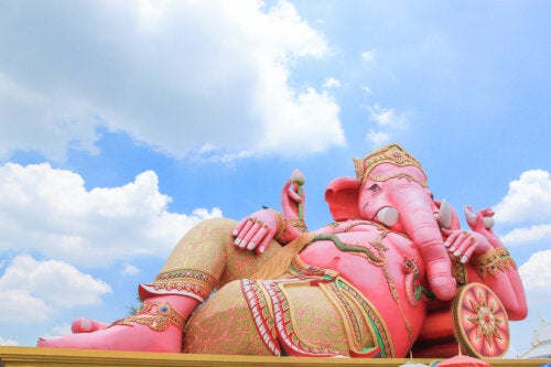 Don't Think about a Pink Elephant: How to Avoid Invasive Thoughts
