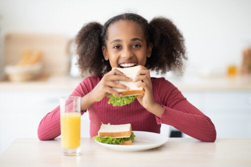 4 Nutrients that Will Stimulate Growth in Adolescence
