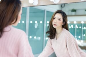 Glass Skin: What Is this Beauty Trend all About?