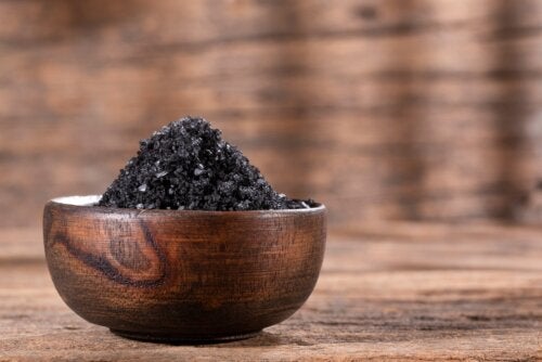 What Is Black Salt and What's It Used For?
