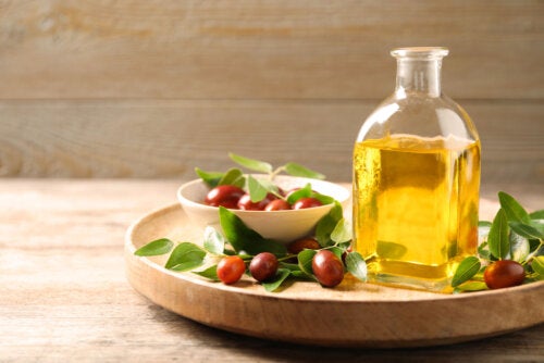 Does Jojoba Oil Help in the Treatment of Acne?