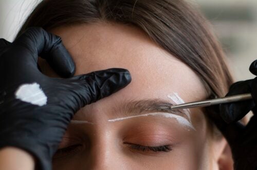 Eyebrow lamination: The Ideal Complement to Your Make-Up