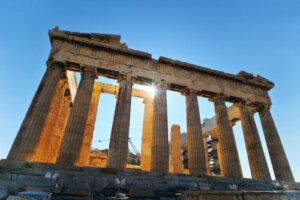 The 6 Best-known Greek Philosophers and Their Contributions