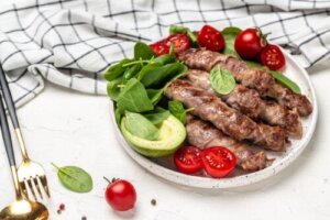 The Vertical Diet: What Is It and What Are Its Disadvantages?