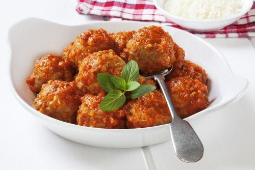 Oven-Baked Turkey and Mushroom Meatballs