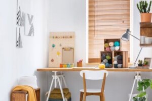 How to Create a Craft Space at Home