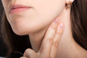 Carotid Artery Disease: Causes and Treatment