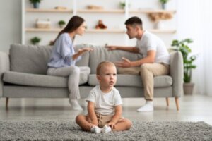 Relationship Crisis After the First Child: What to Do?