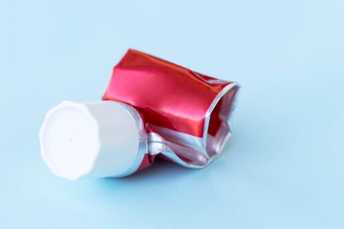 Can I Use an Expired Toothpaste?