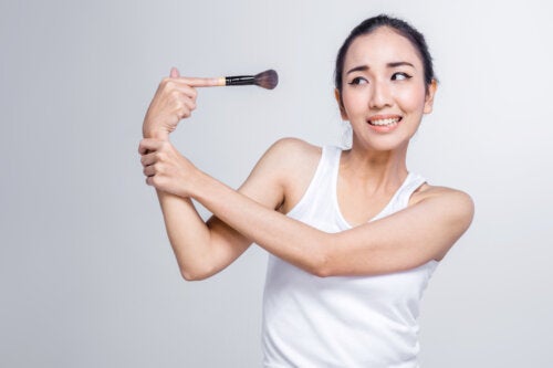 Hypoallergenic Makeup: What are its Advantages?