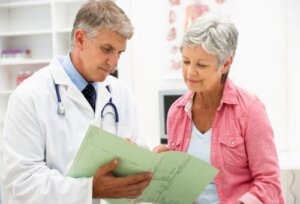 Surgical Menopause: What Is It and What Are Its Consequences?